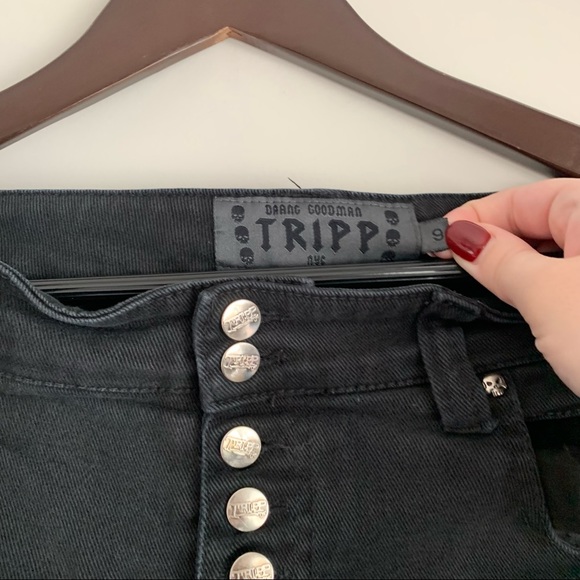 Tripp NYC Black Button Fly Straight Leg Denim Jeans 9 - Picture 2 of 5
